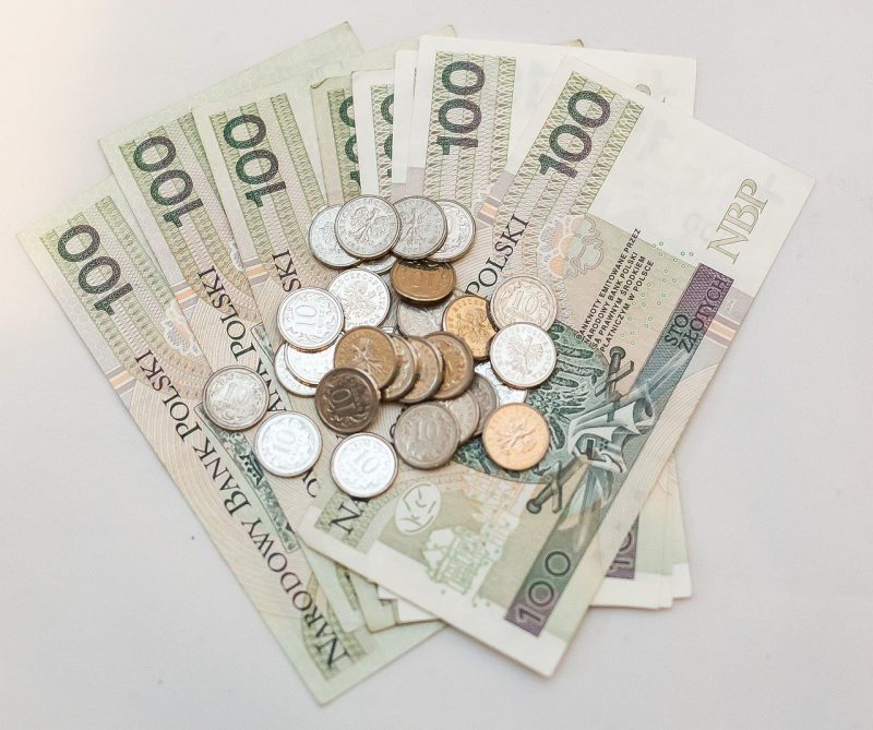 Czy da się wyjść z pętli chwilówek? Jak spłacić długi?